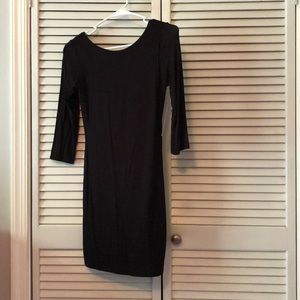 Lulu’s 3/4 sleeve backless Dress